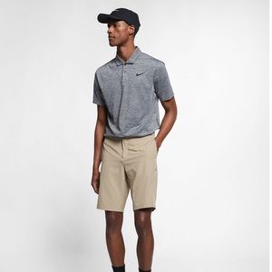 Nike Golf Dri-Fit Shorts (size 32)